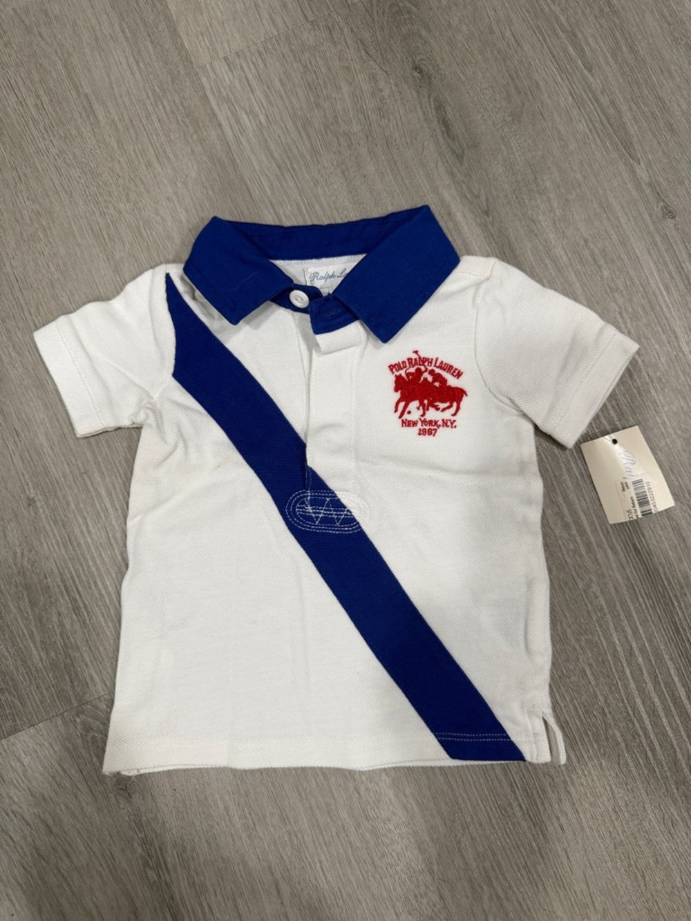 NWT Ralph Lauren White Polo with Blue Diagonal Stripe & Collar
